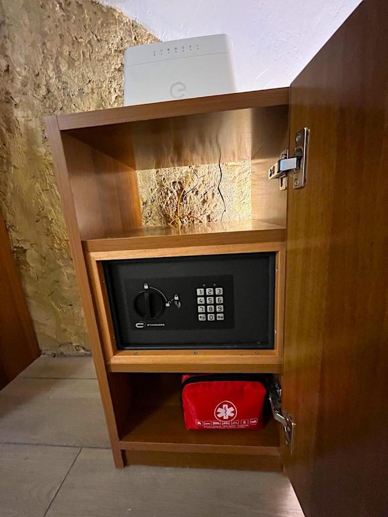 Domus Dante Al Balconcino Apartment