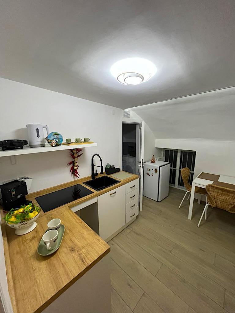 Domus Dante Al Balconcino Apartment *